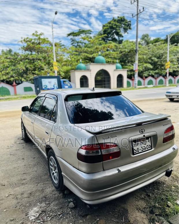 Toyota Corolla Sedan 1997 Silver