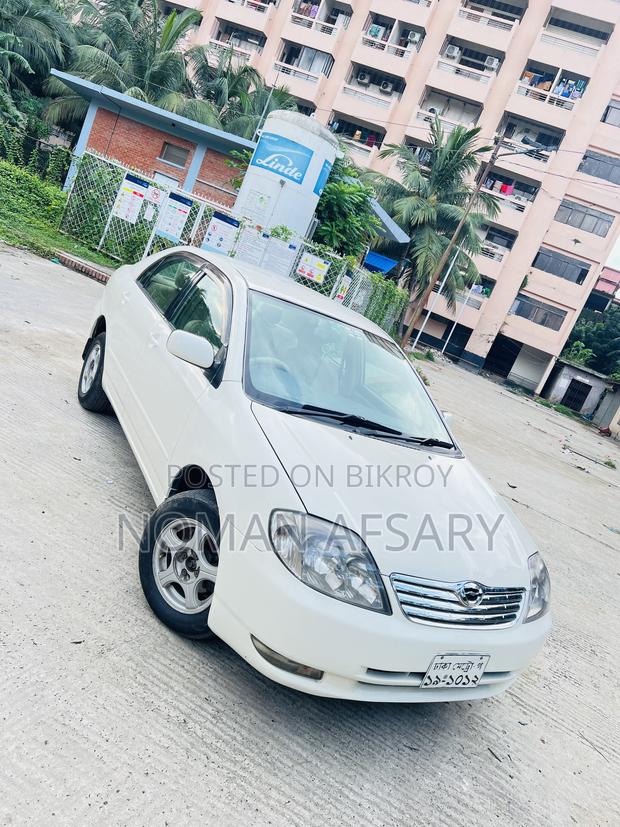 Toyota Corolla Sedan Automatic 2004 White