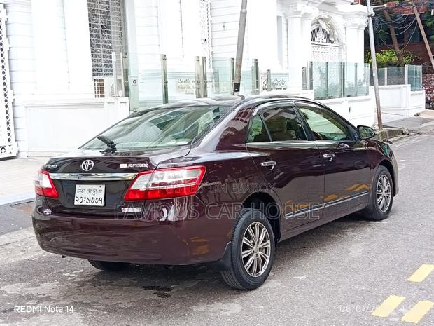 Toyota Premio 1.5 FWD 2015 Maroon