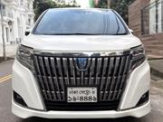 Toyota Esquire 1.8 FWD Hybrid (7 Seater) 2019 Pearl for sale