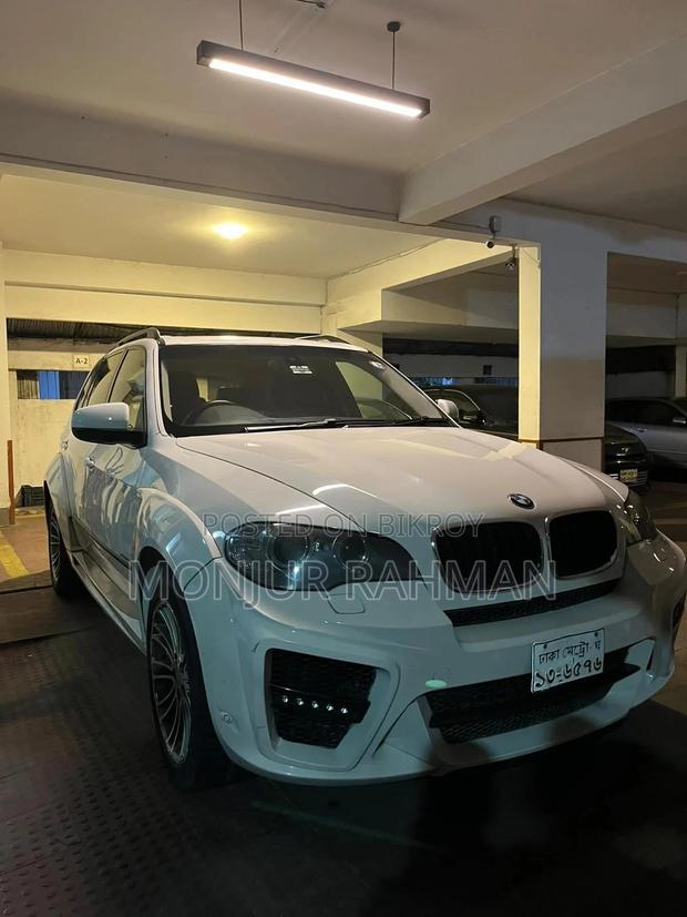 BMW X5 xDrive35i Sport Activity AWD (3.0L 6cyl 8A) 2011 White