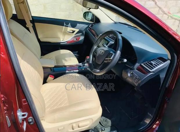Toyota Premio 1.5 FWD 2016 Maroon