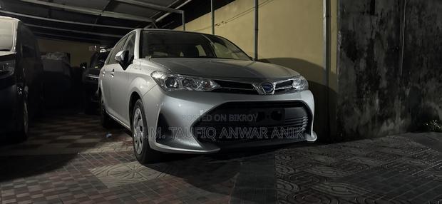 Toyota Corolla Fielder 1.5 Hybrid FWD 2021 Silver