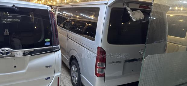 Toyota GranAce G 2021 Silver
