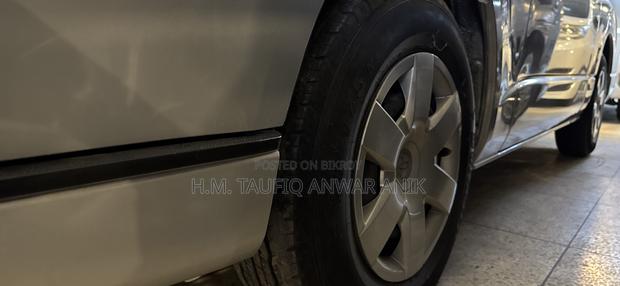 Toyota Regius 1998 Silver