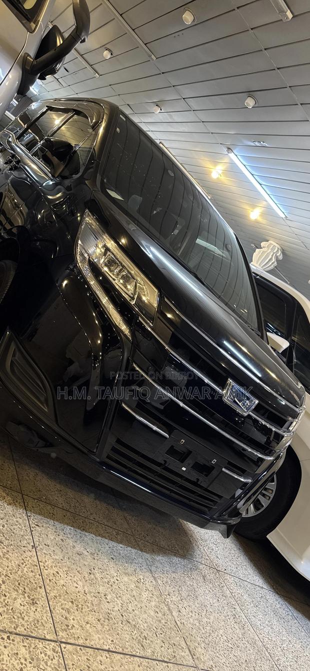 Toyota Noah 1.8 FWD Hybrid (7 Seater) 2020 Black