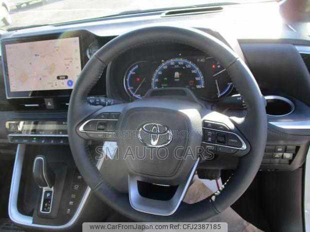 Toyota Voxy Hybrid S-Z 2WD 7-Seater 2022 Pearl