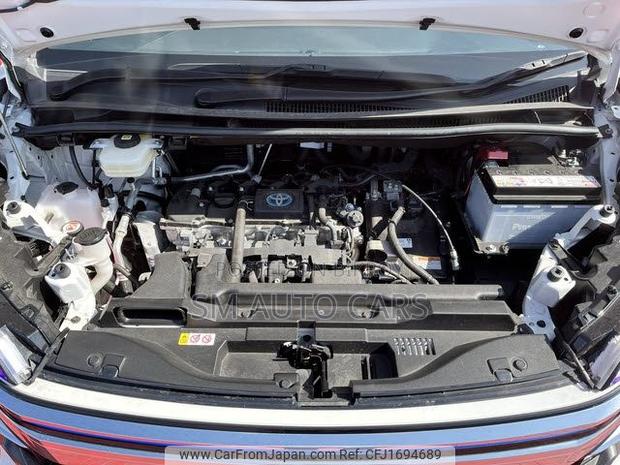 Toyota Voxy Hybrid S-Z 2WD 7-Seater 2023 Pearl