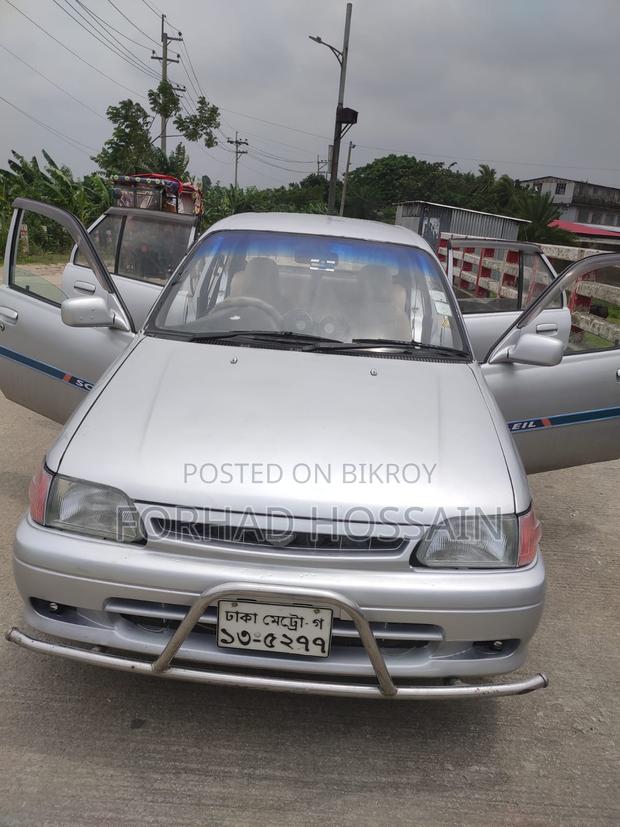 Toyota Starlet 2000 Silver