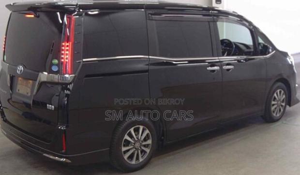 Toyota Esquire 2021 Black