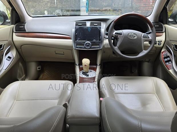 Toyota Allion 2012 Black