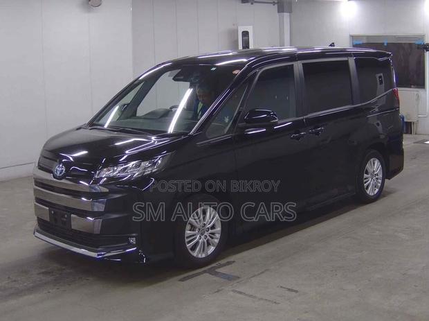Toyota Noah 2023 Black