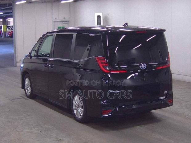 Toyota Noah 2023 Black