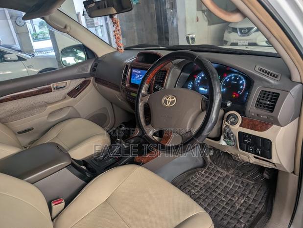 Toyota Land Cruiser Prado 2.7 5dr 2002 Pearl