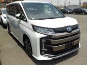 Toyota Noah 2024 Pearl for sale