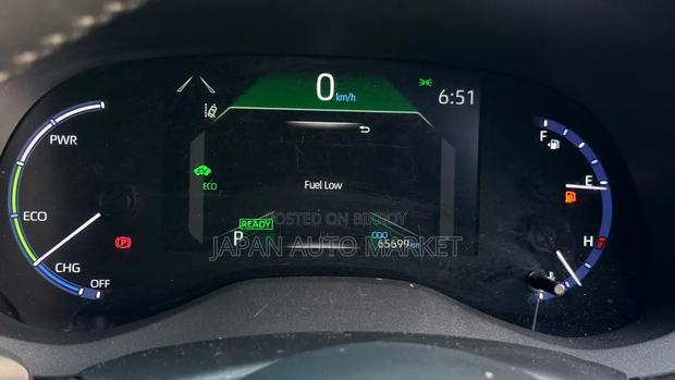 Toyota Yaris Cross 2021 Pearl
