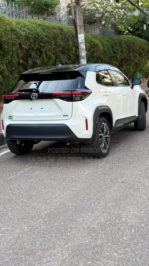 Toyota Yaris Cross 2021 Pearl