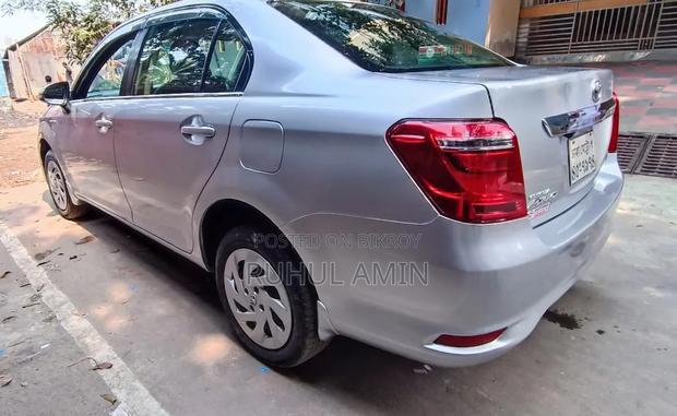 Toyota Axio 2015 Silver
