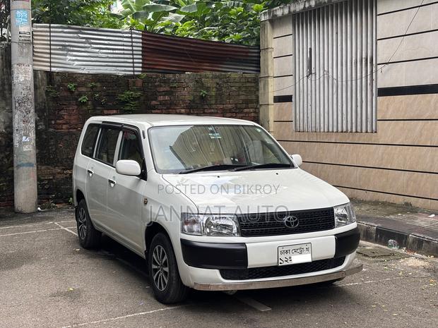 Toyota Probox 2004 White
