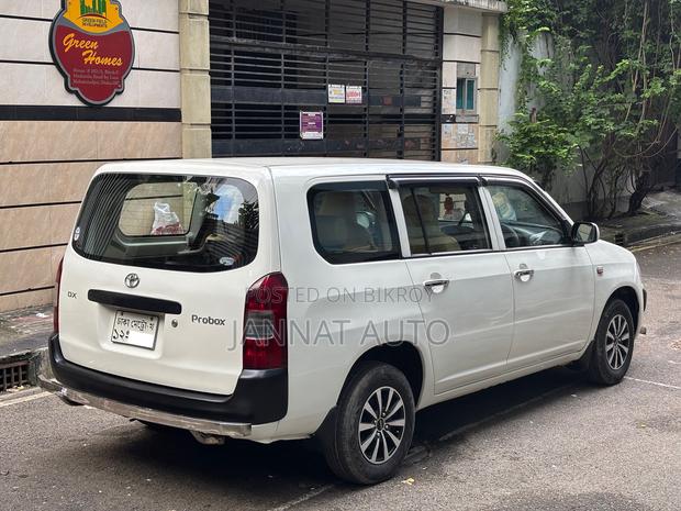 Toyota Probox 2004 White