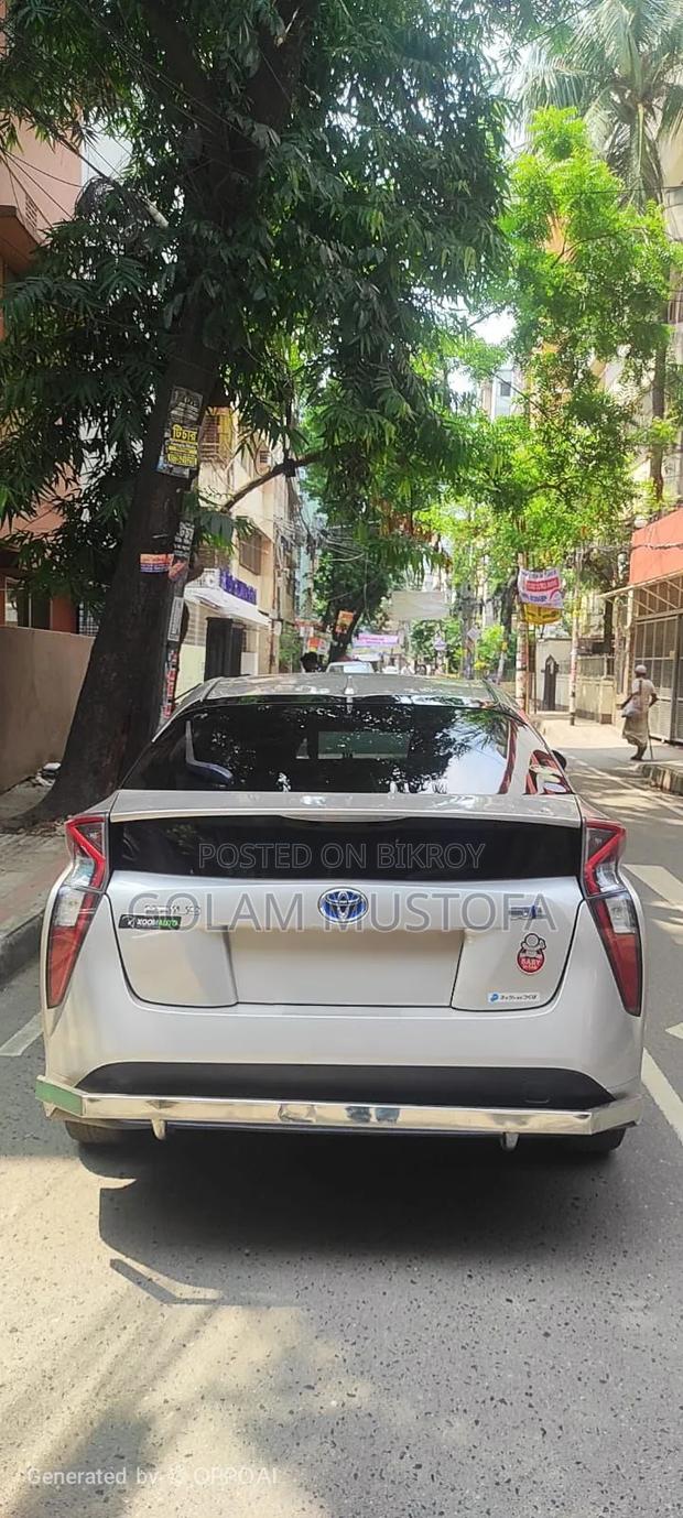 Toyota Prius 2017