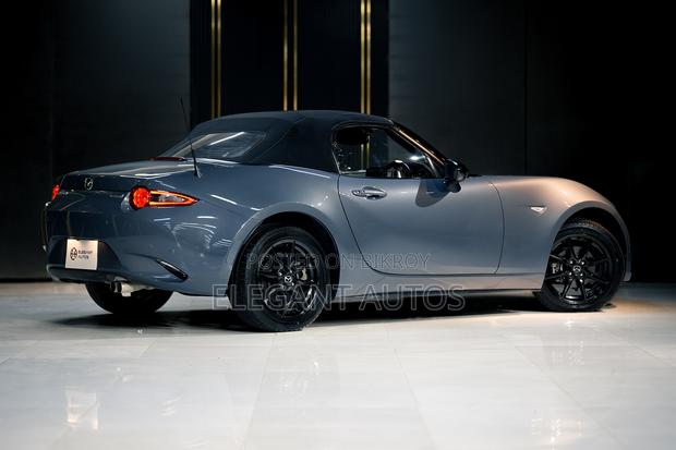 Mazda MX-5 2022 Gray