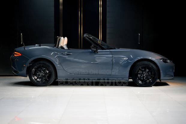 Mazda MX-5 2022 Gray