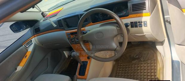 Toyota Corolla 2004 Silver