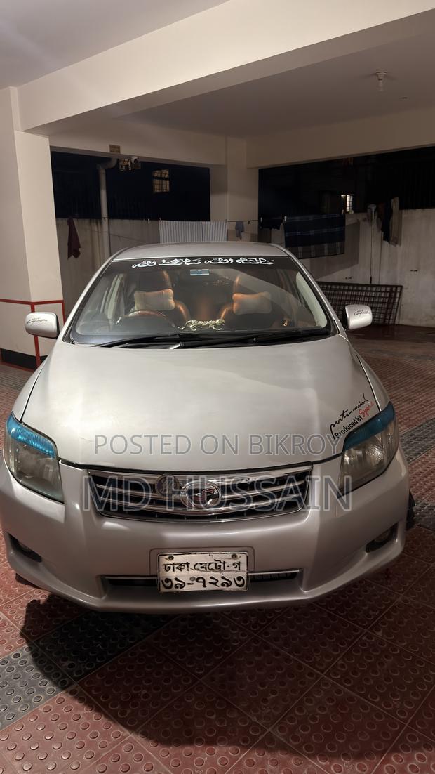 Toyota Axio 1.5 G 4WD 2010 Silver