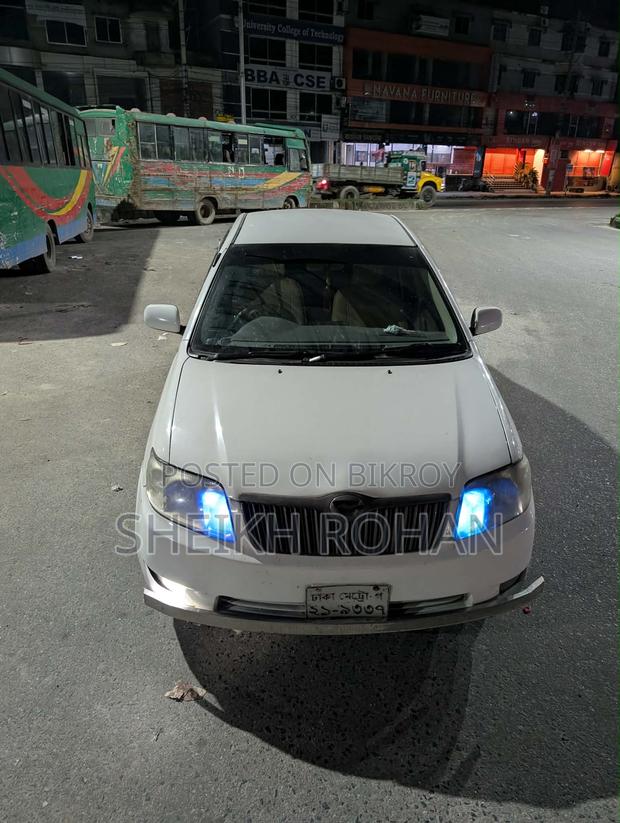 Toyota Corolla 2.0 D 2004 White