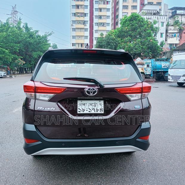 Toyota Rush 1.5 AWD 2018 Maroon