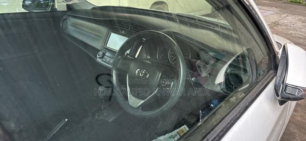 Toyota Axio 2021 White