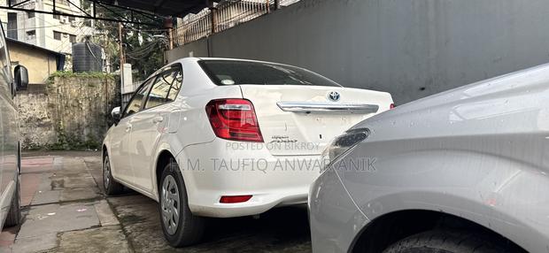 Toyota Axio 2021 White