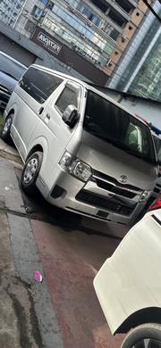 Toyota Grand HiAce 2002 Silver for sale