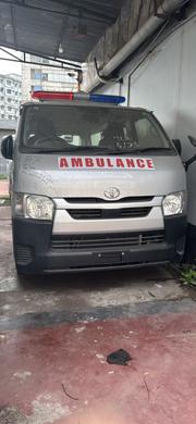 Toyota Grand HiAce 2002 Silver for sale