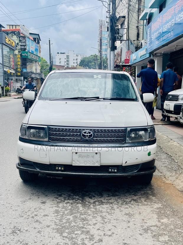 Toyota Probox 2004 White