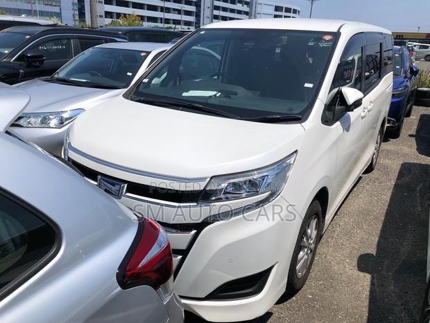 Toyota Noah 2021 Pearl