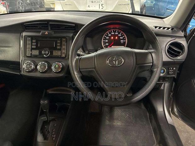 Toyota Axio 2021 Silver