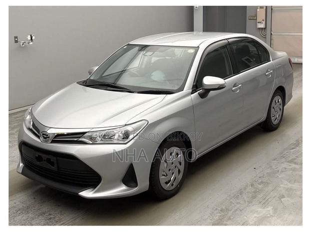 Toyota Axio 2021 Silver