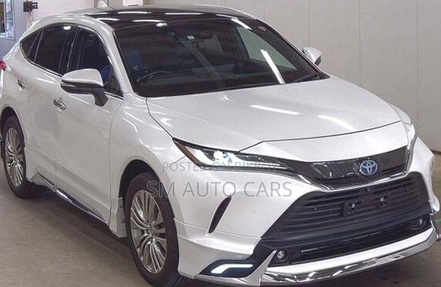 Toyota Noah 2021 Red