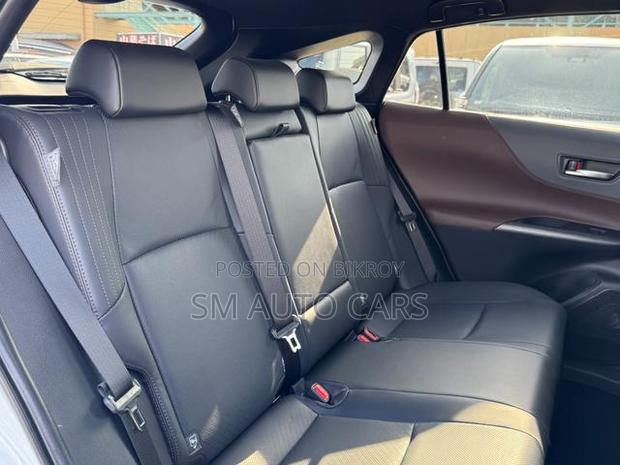 Toyota Noah 2021 Red