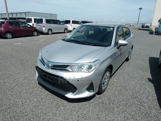 Toyota Axio 2021 Silver