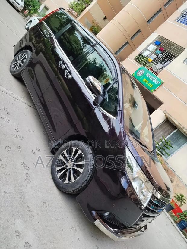 Toyota Noah 2014 Maroon