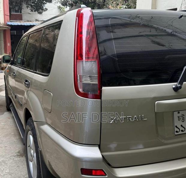 Nissan X-Trail 2003 Gold