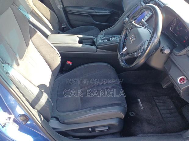 Honda Insight 2021 Blue