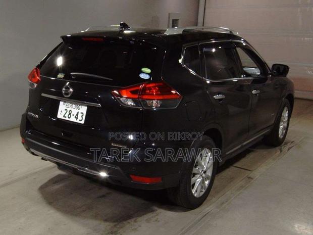 Nissan X-Trail 2.0 Hybrid AWD 2018 Black