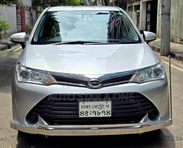 Toyota Corolla Fielder 1.5 Petrol AWD 2016 Silver
