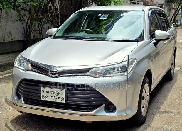 Toyota Corolla Fielder 1.5 Petrol AWD 2016 Silver