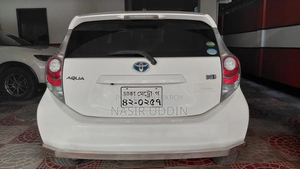 Toyota Aqua 2014 White