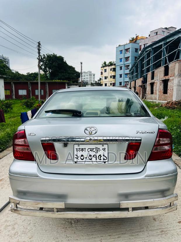 Toyota Premio 2015 Silver